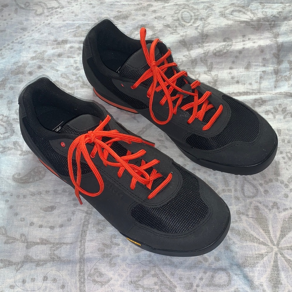 Giro Rumble VR Cycling Shoes Black Red Sz 13